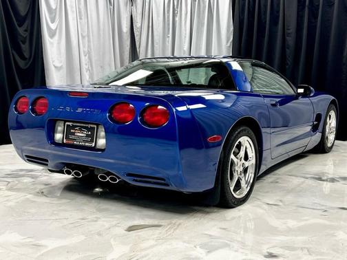 2002 Chevrolet Corvette Base
