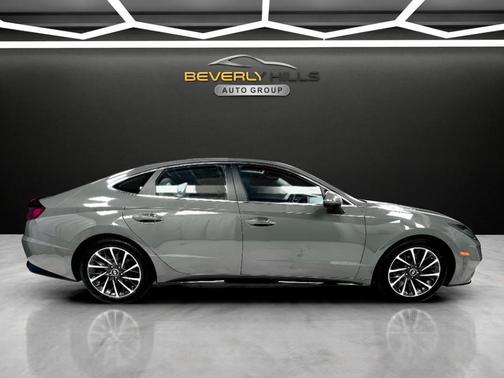 Gray 2020 Hyundai SONATA Limited
