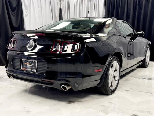 2014 Ford Mustang GT Premium