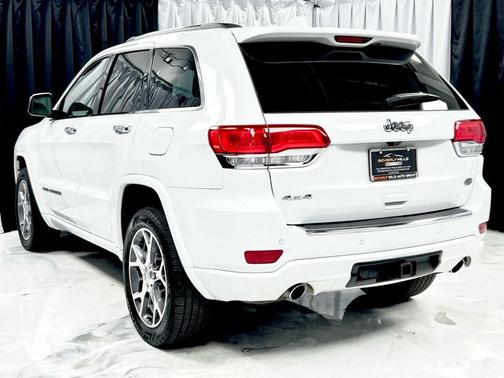 2020 Jeep Grand Cherokee Overland