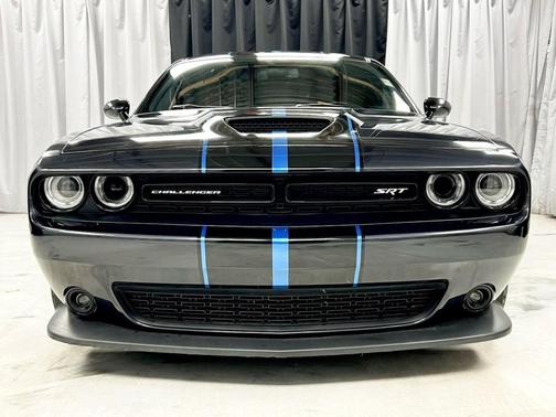 2017 Dodge Challenger SRT 392