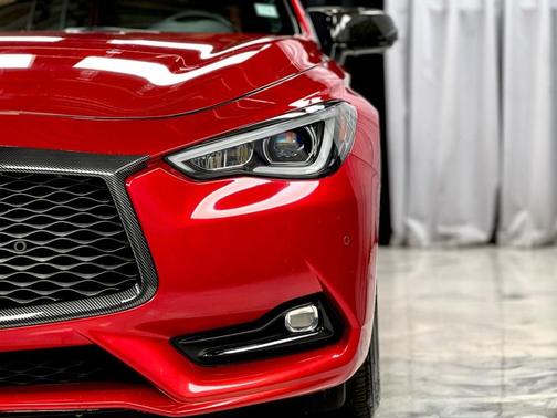 2017 INFINITI Q60 3.0t Red Sport 400