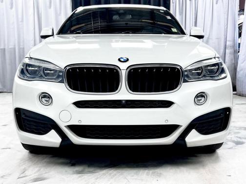 White 2018 BMW X6 xDrive35i