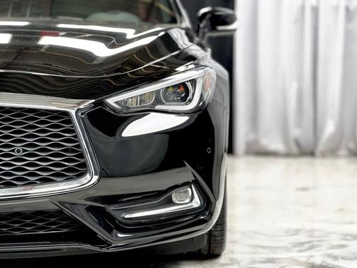 2019 INFINITI Q60 3.0t Red Sport 400
