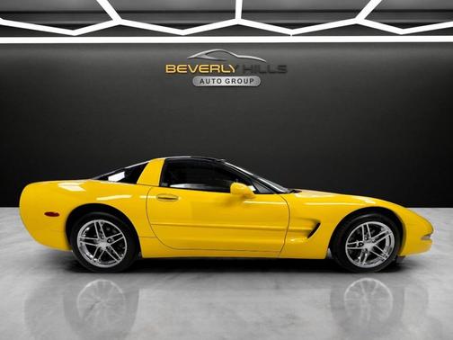 Yellow 2001 Chevrolet Corvette