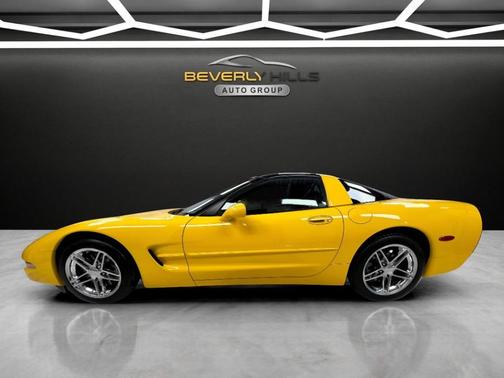 Yellow 2001 Chevrolet Corvette