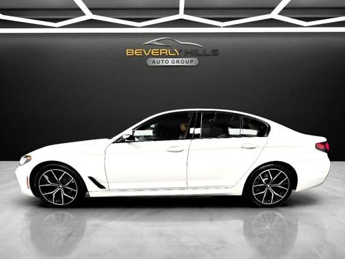 2022 BMW 530 i xDrive