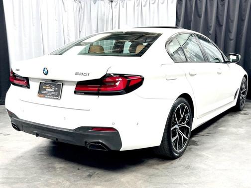 2022 BMW 530 i xDrive