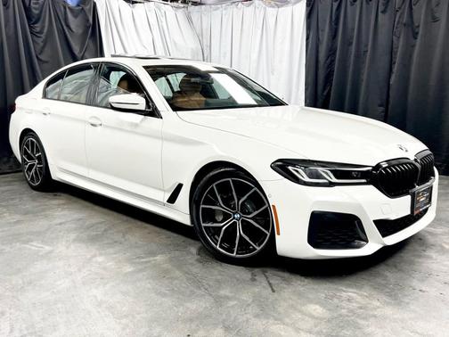 2022 BMW 530 i xDrive
