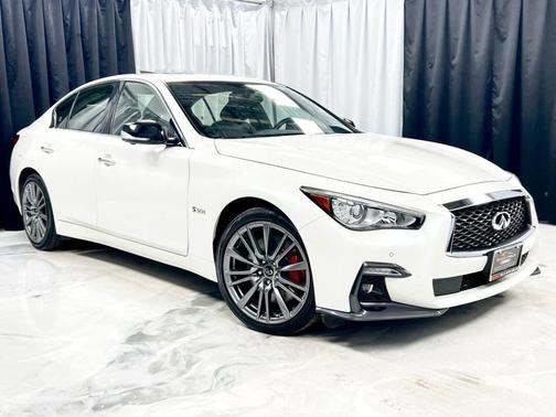 2018 INFINITI Q50 3.0t Red Sport 400