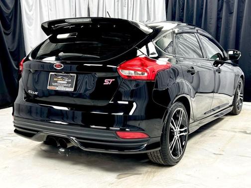 2016 Ford Focus ST Base