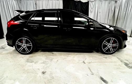 2016 Ford Focus ST Base