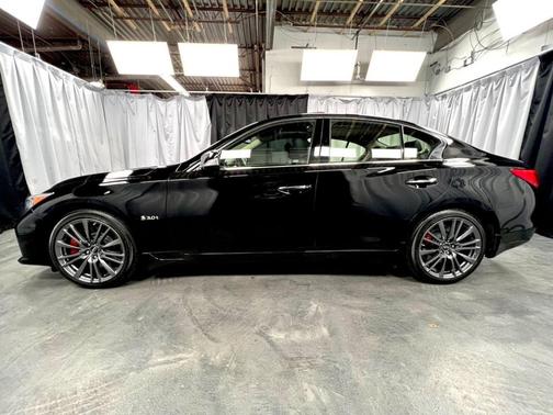2017 INFINITI Q50 400