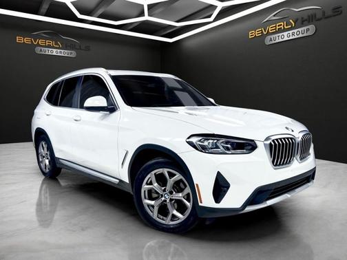 White 2022 BMW X3 xDrive30i
