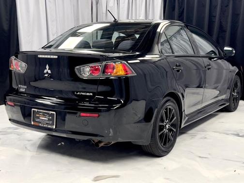 2017 Mitsubishi Lancer LE