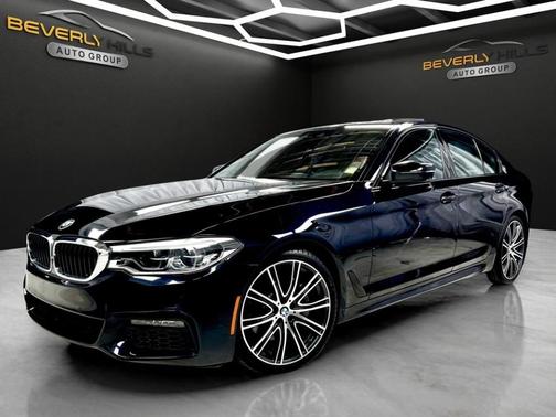 Black 2019 BMW 540 i