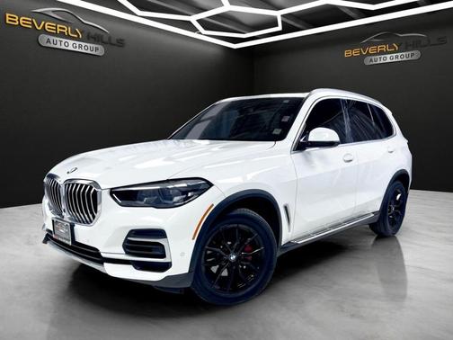 White 2023 BMW X5 xDrive40i