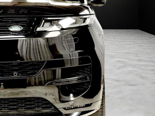 Santorini Black 2024 Land Rover Range Rover Sport Dynamic SE