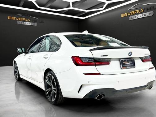 White 2021 BMW 330 i xDrive