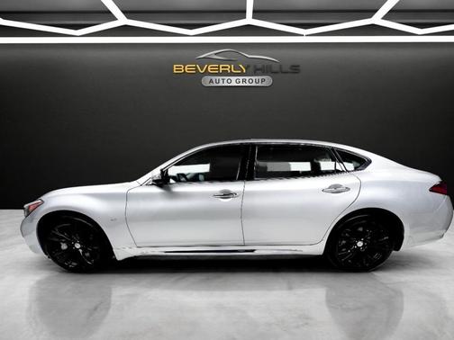 Liquid Platinum 2019 INFINITI Q70L 3.7X LUXE