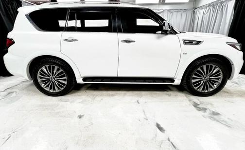 2018 INFINITI QX80 Base