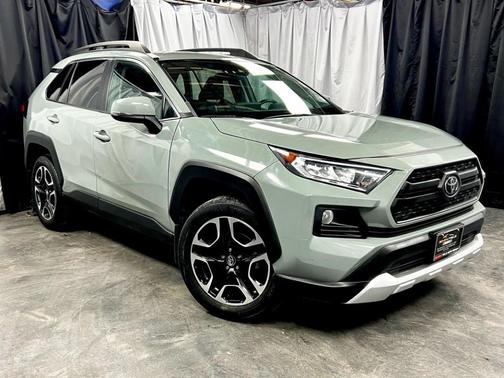 2019 Toyota RAV4 Adventure