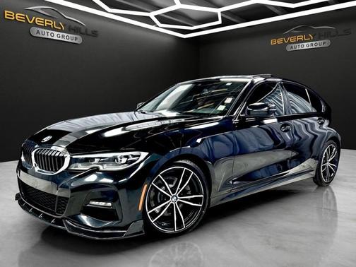 2019 BMW 330 i xDrive