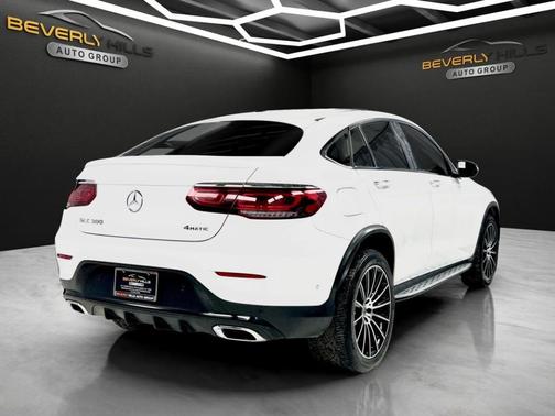 2021 Mercedes-Benz GLC 300 4MATIC Coupe