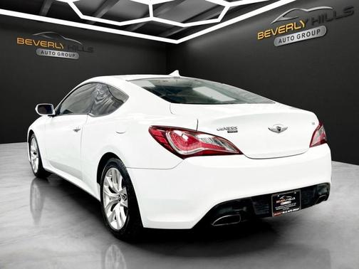 2016 Hyundai Genesis Coupe 3.8 Base