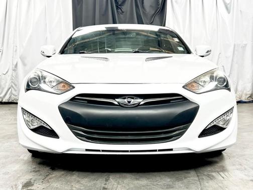 2016 Hyundai Genesis Coupe 3.8 Base