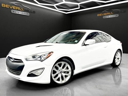 2016 Hyundai Genesis Coupe 3.8 Base