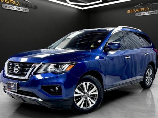Caspian Blue 2019 Nissan Pathfinder SL