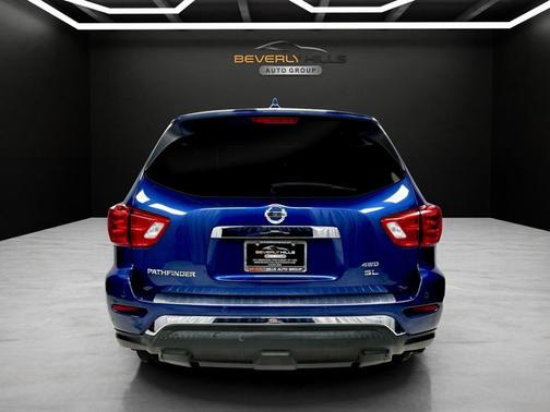 Caspian Blue 2019 Nissan Pathfinder SL