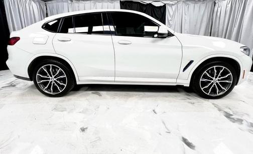 2019 BMW X4 xDrive30i