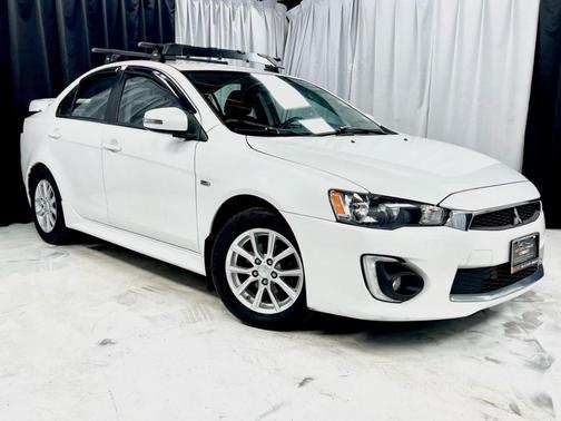 2016 Mitsubishi Lancer ES