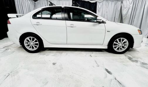 2016 Mitsubishi Lancer ES