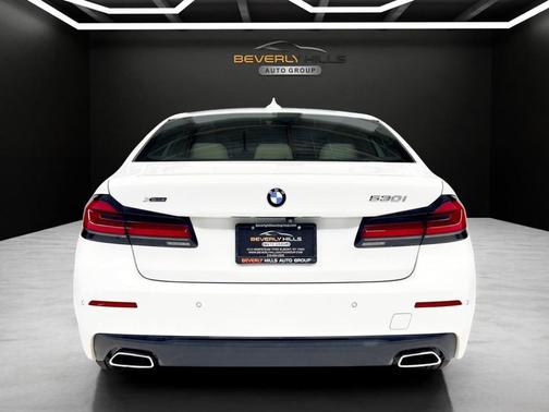 2021 BMW 530 i xDrive