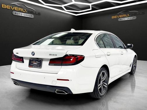 2021 BMW 530 i xDrive