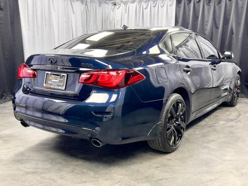 2019 INFINITI Q70L 3.7X LUXE