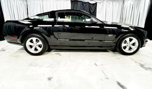 2007 Ford Mustang GT Premium