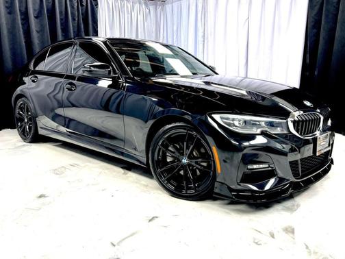 2022 BMW 330 i xDrive
