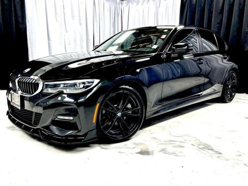 2022 BMW 330 i xDrive