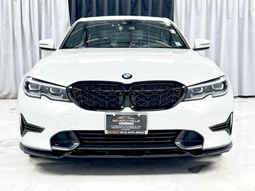 2021 BMW 330 i xDrive