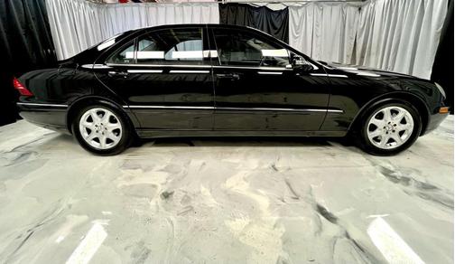 2004 Mercedes-Benz S-Class Base