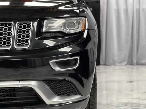 2016 Jeep Grand Cherokee Summit