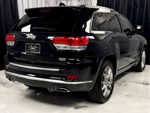 2016 Jeep Grand Cherokee Summit