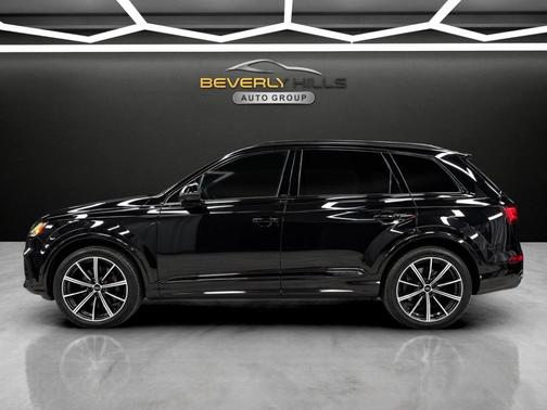 Orca Black Metallic 2020 Audi SQ7 4.0T Premium Plus