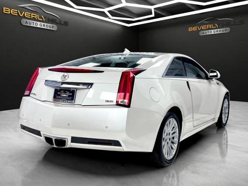 White 2013 Cadillac CTS Base