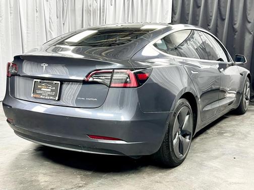 2020 Tesla Model 3 Long Range