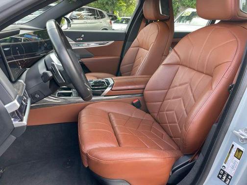Brooklyn Gray Metallic 2025 BMW 760 760i xDrive